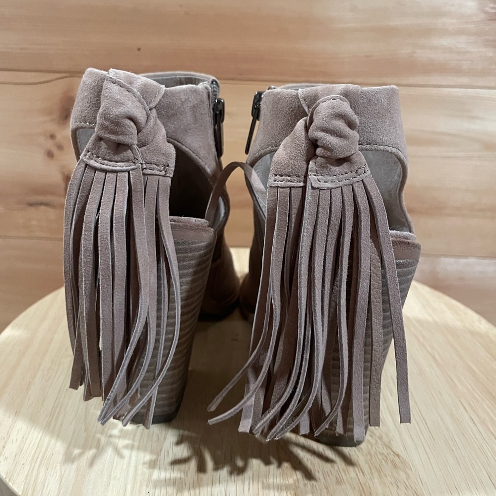 Vince Camuto Suede Kyleena Ankle Bootie Size 7 - Picture 14 of 15